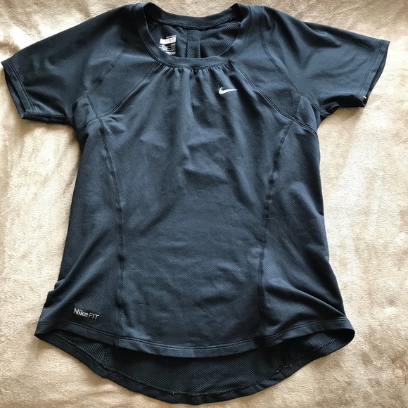 Nike Tops - Nike dri-fit athletic tee